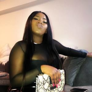 Meet your Posher, Hope